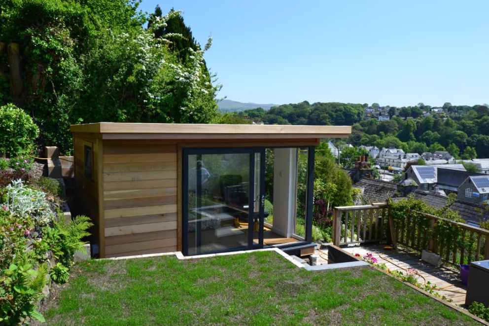 Bespoke garden room in Tavistock